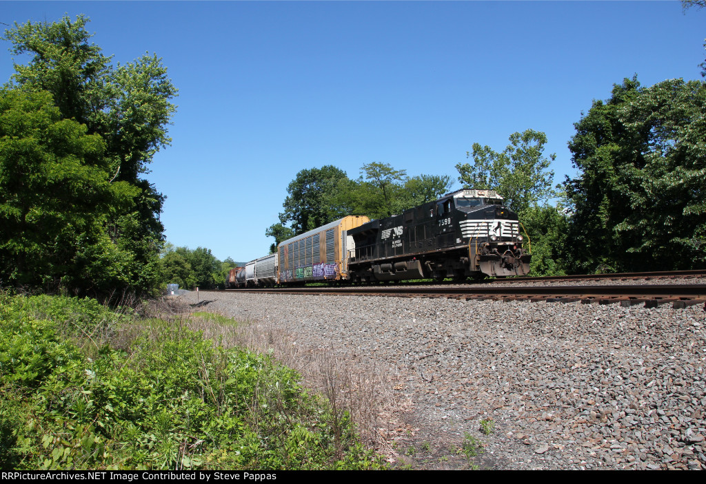 Norfolk Southern train 36A passing through Cove PA